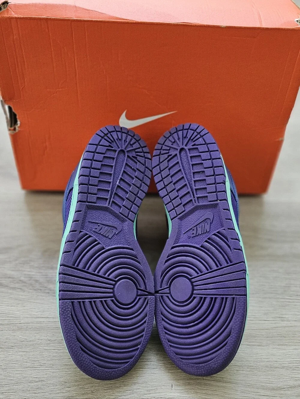 Vintage 2007 Nike Dunk Low Atlantic Blue Purple Women’s 7.5